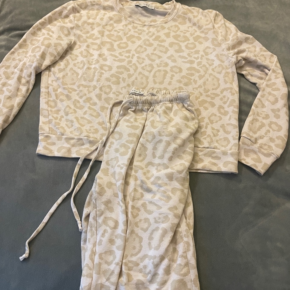 Lounge set from William B